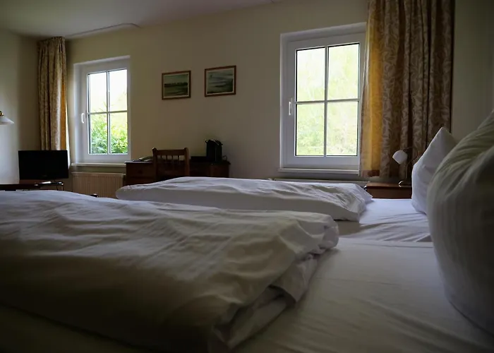 Heiderose Hiddensee Отель Neuendorf (Hiddensee)